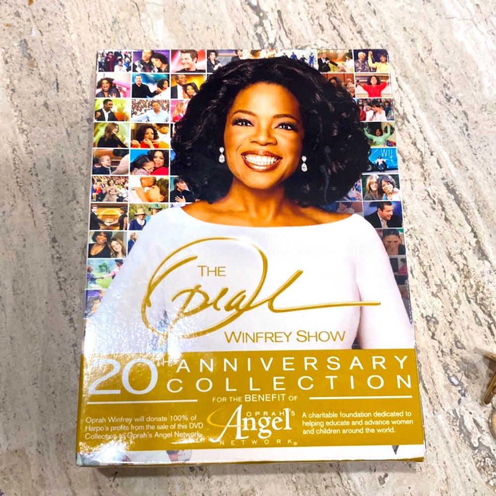 OPRAH!🥰 SET/6 DISCS 🛍️🛍️🛍️ WINFREY ANGEL 😇 NETWORK NEW 20TH ANNIVERSARY